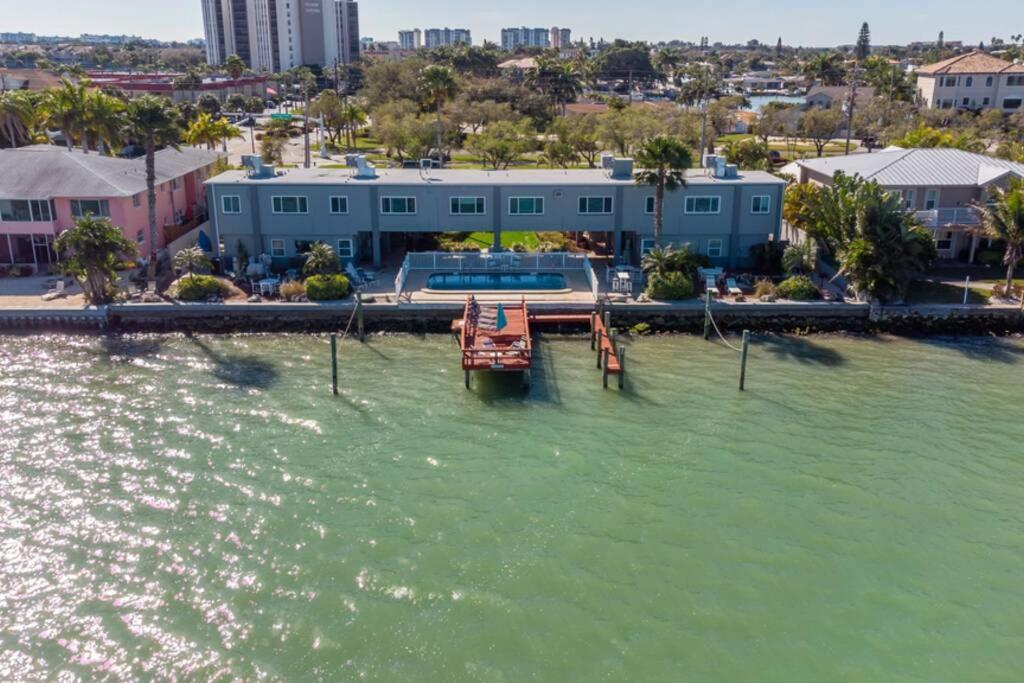 Appartamento 102-Tiny Treasure-Waterfront With Heated Pool St. Pete Beach Esterno foto